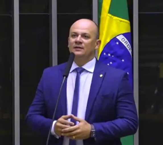 Deputado Cabo Gilberto diz que Lula foi à Paraíba e deixou a conta de R