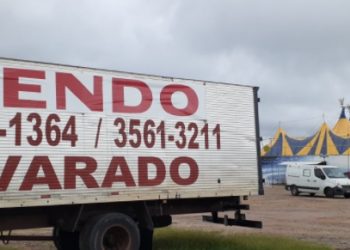 VÍDEO- Sem poder trabalhar artistas de circo em JP vendem caminhão e vivem de doações