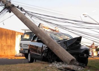 Paraíba registra aumento de colisões de carros em postes e preocupa autoridades