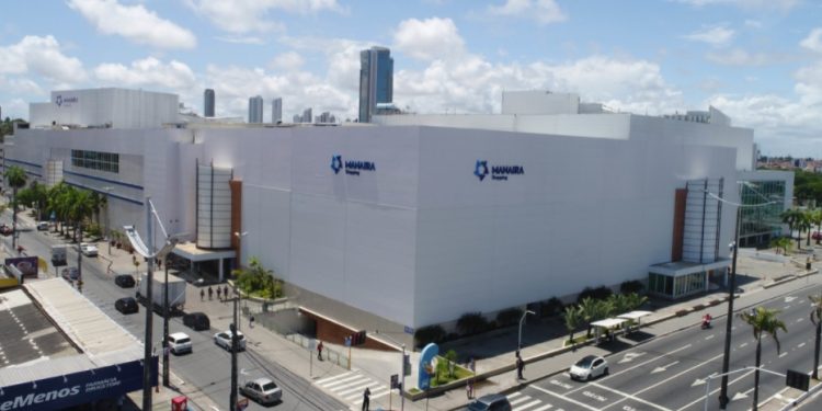 Shoppings Manaíra e Mangabeira funcionarão das 10h às 22h no Feriado de 1º de Maio