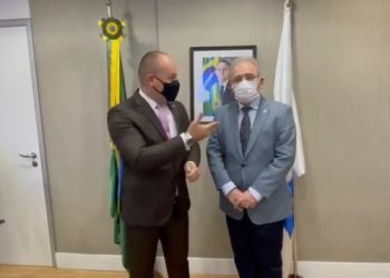VÍDEO- Deputado agradece a ministro paraibano esforço por vacinas e leitos à Paraíba
