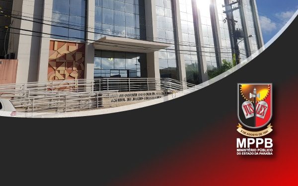 Operação prende PMs acusados de se apossarem de armas, drogas e dinheiro em ações