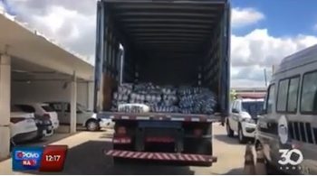 VEJA VÍDEOS- Carga roubada com 25 toneladas de arroz encontrada em órgão do Governo da Pb