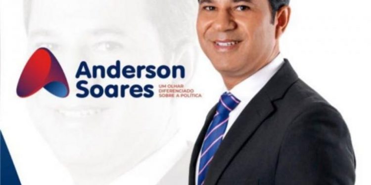 Jornalista Anderson Soares volta a comandar programa de rádio na Capital