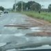 VÍDEO- Motoristas mostram e denunciam buraqueira na estrada de Alagoa Grande a Guarabira