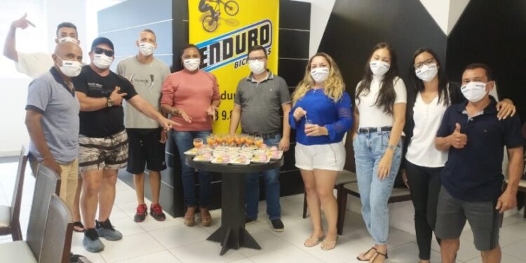 Equipe da Enduro Bicicletas tem domingo de capacitação para servir cada vez melhor