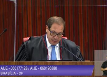 TSE inicia julgamento e 3 ministros já votaram contra cassação da chapa Bolsonaro/Mourão