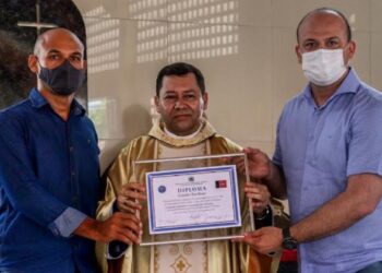 VÍDEO-  Padre Luciano, da prisão ilegal ao justo título de cidadão paraibano