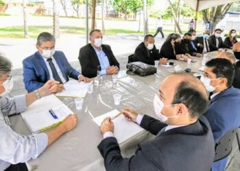 Governo e entidades da PM voltam a se reunir amanhã para retomar negociação