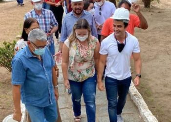 Bruno Roberto visita Mogeiro e anuncia investimentos de R$ 8 milhões para a educação