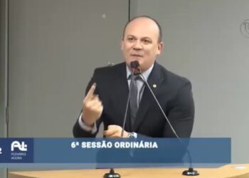 VÍDEO- “Governador não trouxe uma única vacina junto com o Consórcio NE”, afirma Cabo Gilberto