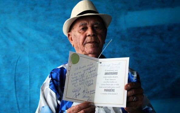 Coronéis Francisco e Maquir celebram aniversário de 101 anos de tenente da PM