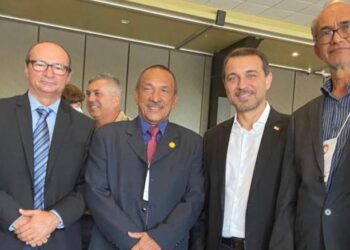 Coronel Francisco ressalta temas do Encontro de Oficiais em SC com presença do governador