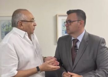 COM PADRE ALBENI- Raniery Paulino revela mágoa , defende Roberto e diz que Veneziano quebrou a palavra