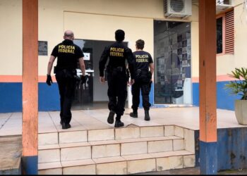 OPERAÇÃO PF- Prefeitura pagava por merenda e medicamentos que não recebia