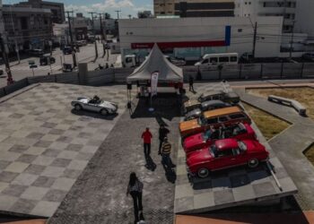 Cícero autoriza retomada da reforma da Praça do Carro Antigo, no Retão de Manaíra