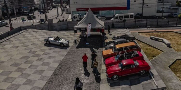 Cícero autoriza retomada da reforma da Praça do Carro Antigo, no Retão de Manaíra