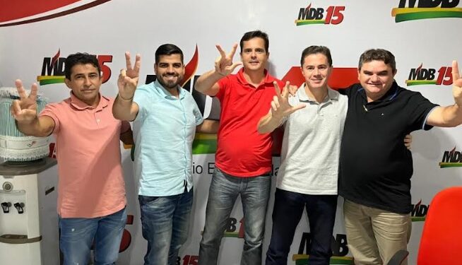 Prefeito de Belém do Brejo do Cruz e mais 5 vereadores anunciam apoio a Veneziano