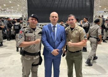 Deputado Cabo Gilberto prestigia solenidade de formação de soldados e destaca representatividade da PM