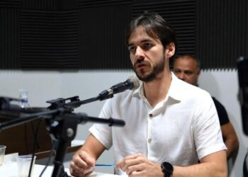 Em Itaporanga, Pedro cobra retorno de cirurgias eletivas no Hospital Distrital