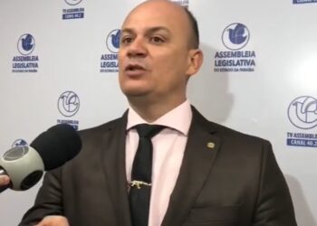 Líder da Oposição diz que João foi eleito na força da Calvário e população vai libertar a Paraíba