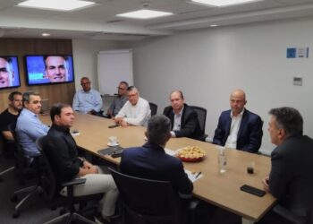 Sérgio Queiroz debate com líderes empresariais  estratégias para o desenvolvimento da Paraíba