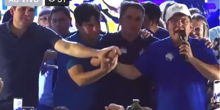 VÍDEO- Adriano Galdino : “Pra eu ser vice-governador ter que abandona Efraim, eu prefiro perder a vaga de vice”