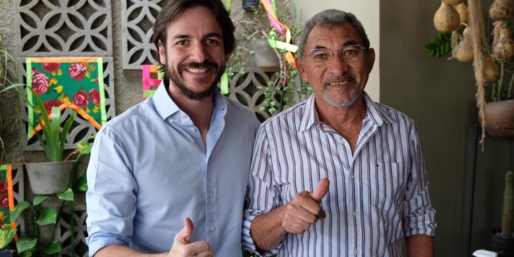 Pedro Cunha Lima recebe apoio do prefeito de Remígio, do PDT, ao Governo do Estado