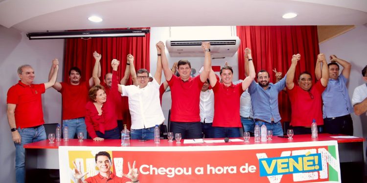 Deputado Taciano Diniz rompe com João Azevedo e anuncia apoio a Veneziano Vital