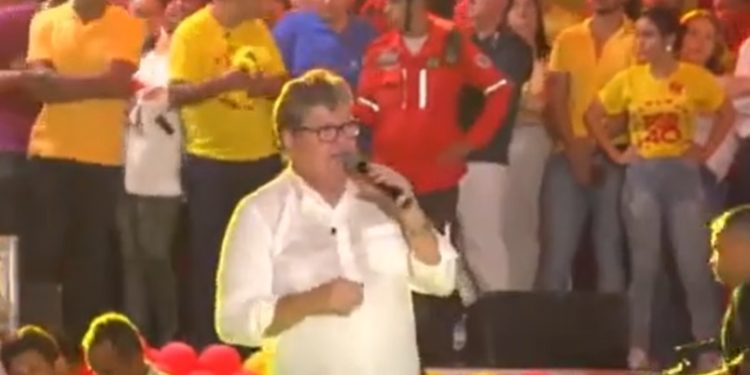 VÍDEO- João Azevedo afirma : “A Paraíba de hoje não tem mais “OS” que roubou o dinheiro do estado”