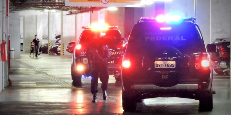 PF cumpre mandados na Paraíba em operação contra ataques cibernéticos a órgãos do Governo Federal