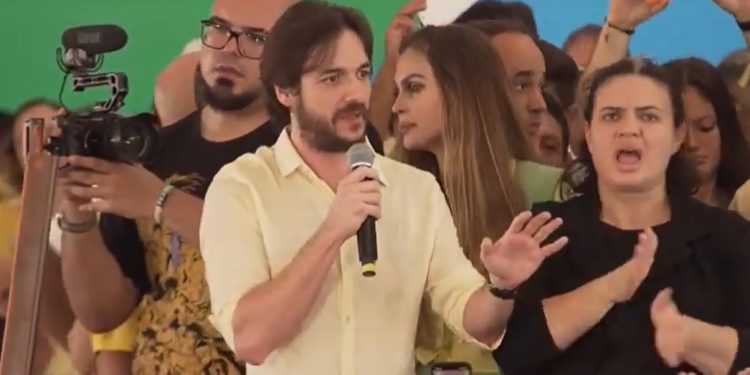 VÍDEO-Pedro: “Não é correto que na Paraíba as crianças não aprendam a ler e escrever na idade certa”