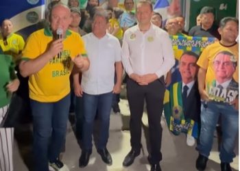 Cabo Gilberto e Nilvan Ferreira levam caravana bolsonarista a Cajazeiras, Patos e outras cidades do Sertão