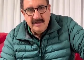 VÍDEO- POLÊMICA- Apresentador Ratinho diz que vai votar neste domingo com camisa verde e amarela