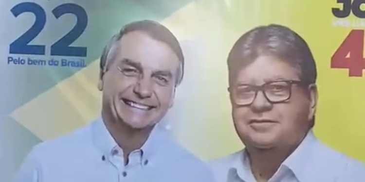 VÍDEO- Comitê Bolsonaro/João na avenida Epitácio Pessoa chama a atenção dos eleitores
