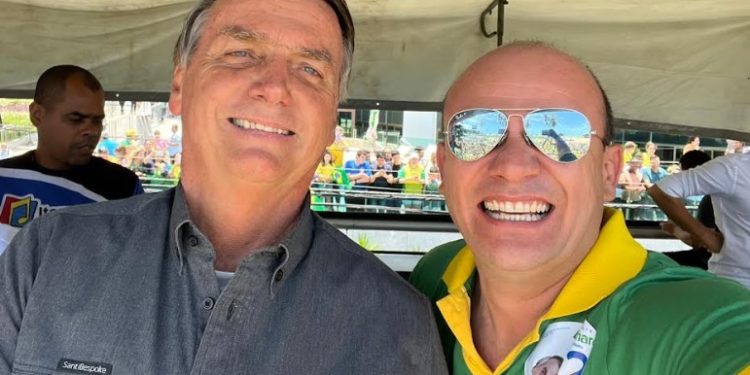 VÍDEO- Deputado Cabo Gilberto integra comitiva de Bolsonaro em atividades de campanha no Recife