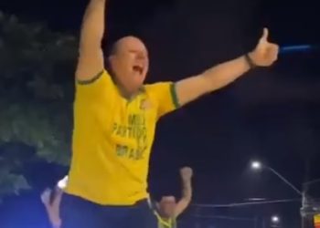 VEJA VÍDEO- Deputado Cabo Gilberto comemora na rua com o povo eleição para a Câmara Federal