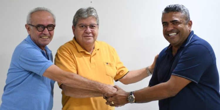 Cicinho Lima articula lideranças no Sertão para intensificar campanha em apoio a João Azevedo