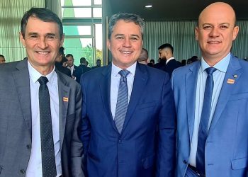 Ao lado de Efraim e Romero, Cabo Gilberto reforça pleitos junto ao presidente Bolsonaro para a Paraíba