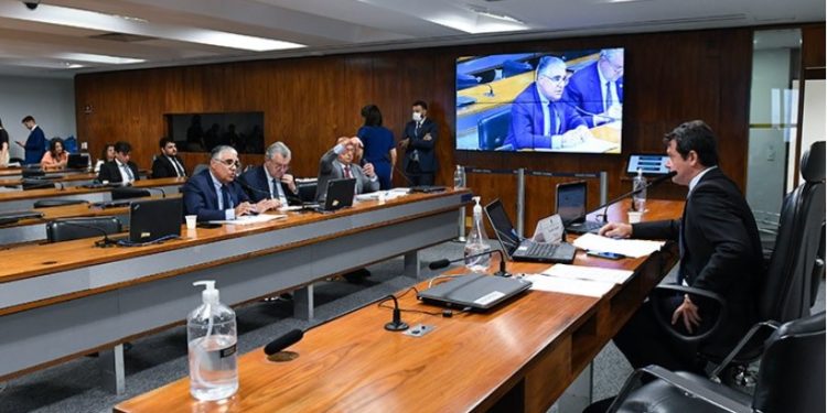 Contrato do TSE com empresa Partners para monitorar redes sociais é alvo de requerimento de Comissão do Senado