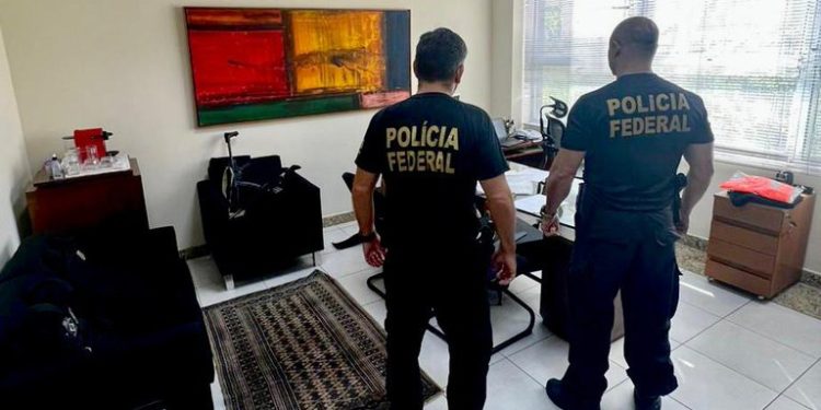 Operação “Sofisma” da PF mira uso da FGV em fraude a licitação, corrupção e lavagem de dinheiro