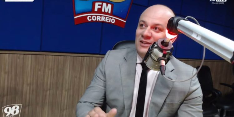 Deputado Cabo Gilberto defende piso para segurança e manifestantes que estão em frente a quartéis