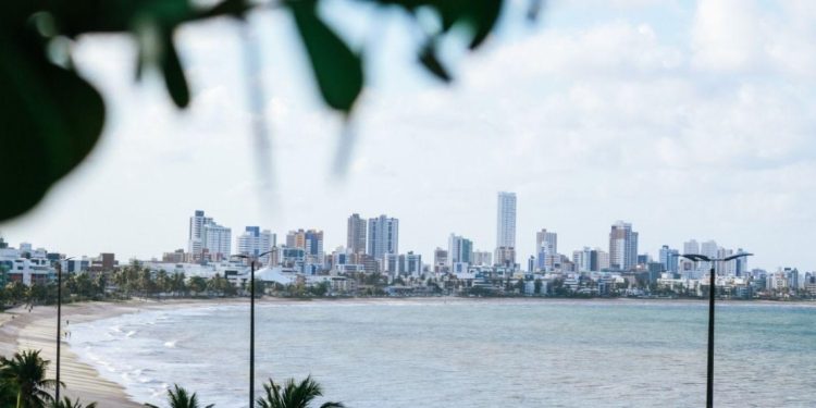 João Pessoa está entre as dez cidades no país mais procuradas para as férias de janeiro