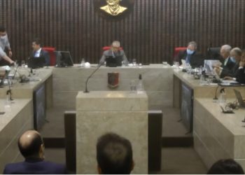 TCE reprova, por unanimidade, contas do Governo João Azevedo pelo segundo ano consecutivo