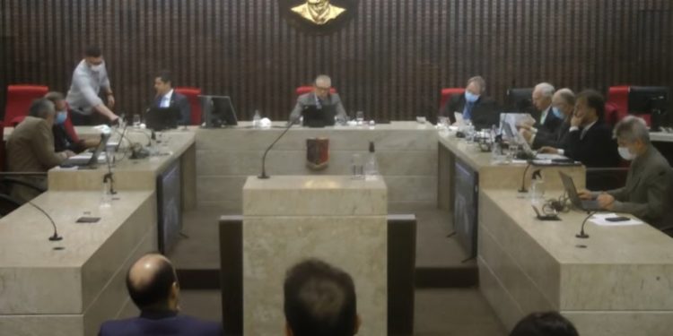 TCE reprova, por unanimidade, contas do Governo João Azevedo pelo segundo ano consecutivo