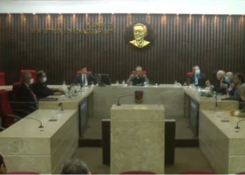 Julgamento da prestação de contas do governador João Azevedo é adiado para a próxima 3ª no TCE