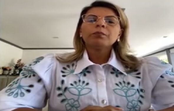 Deputada revela em sessão na AL da Paraíba que foi cirurgiada e está se tratando de um câncer de mama