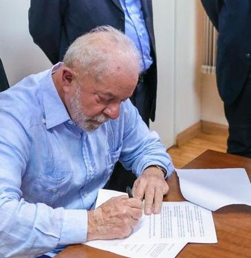 Lula decreta intervenção na área de segurança pública do Governo do Distrito Federal