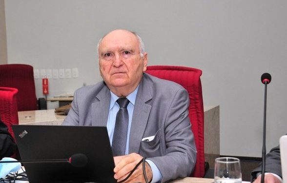 Conselheiro Nominando Diniz assume presidência do Tribunal de Contas do Estado nesta sexta-feira