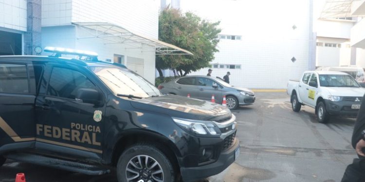 ESCOLA CALVÁRIO- Operação da PF mira desvios de recursos através de contratos do Governo com “OS”